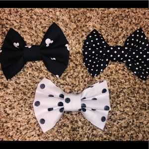 Set of 3 Black and White Bow Clips